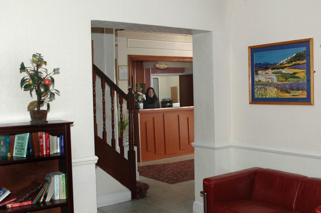 בורנמות' The Manchester Hotel מראה חיצוני תמונה