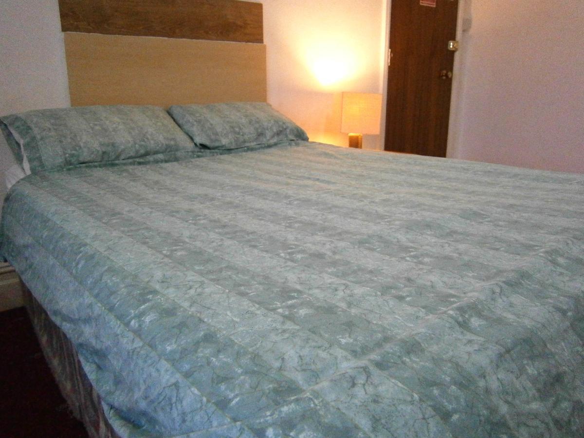 בורנמות' The Manchester Hotel מראה חיצוני תמונה