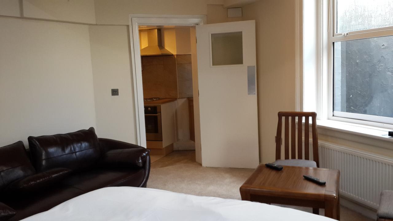 בורנמות' The Manchester Hotel מראה חיצוני תמונה