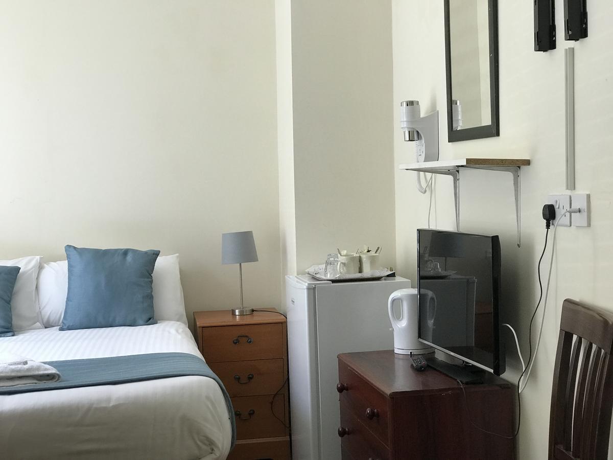 בורנמות' The Manchester Hotel מראה חיצוני תמונה